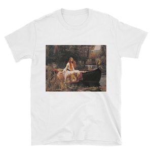 La Dame de Shalott par John Waterhouse Peinture manches courtes T-Shirt unisexe