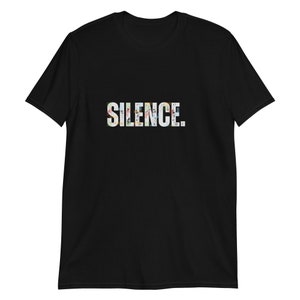 The Power of Silence: Besinnlicher Text T-Shirt