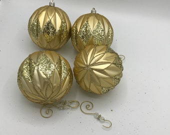 Set of 4 Christmas Tree Ball in Gift Box Beads Ornament Ball - Etsy