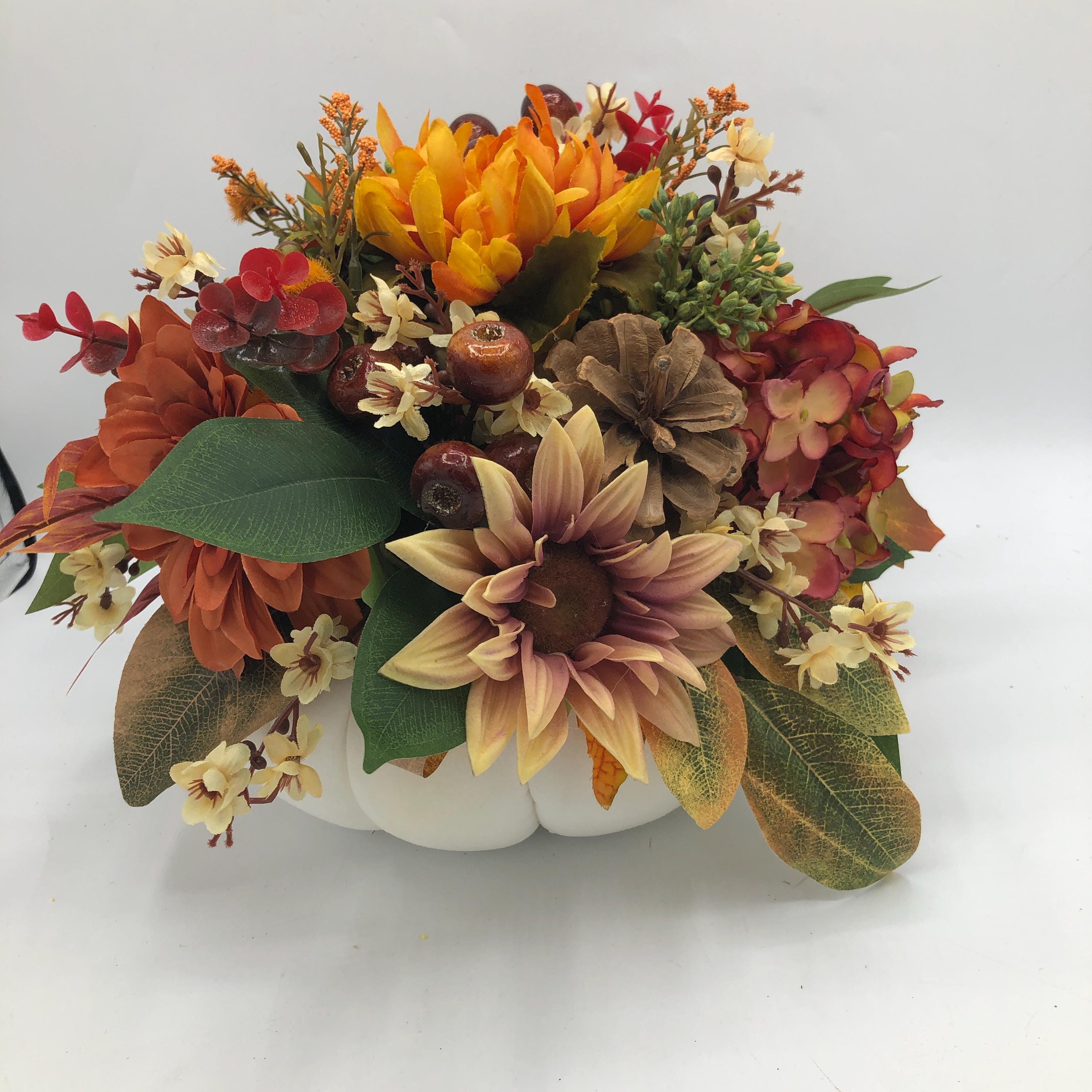 White Pumpkin Table Decoration