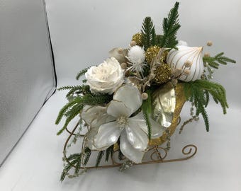 Santa Sleith Centerpices,Gold Metal Sleigh Christmas,Sleigh Centerpiece,Holiday Sleigh,White Magnolia, Christmas Winter Sleigh Centerpiece