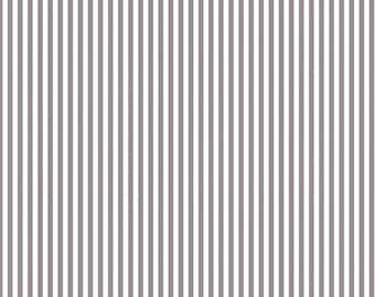 1/8" Gray & White Stripe Cotton Fabric by Riley Blake – Quilting Material