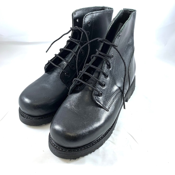 canadian parade boots