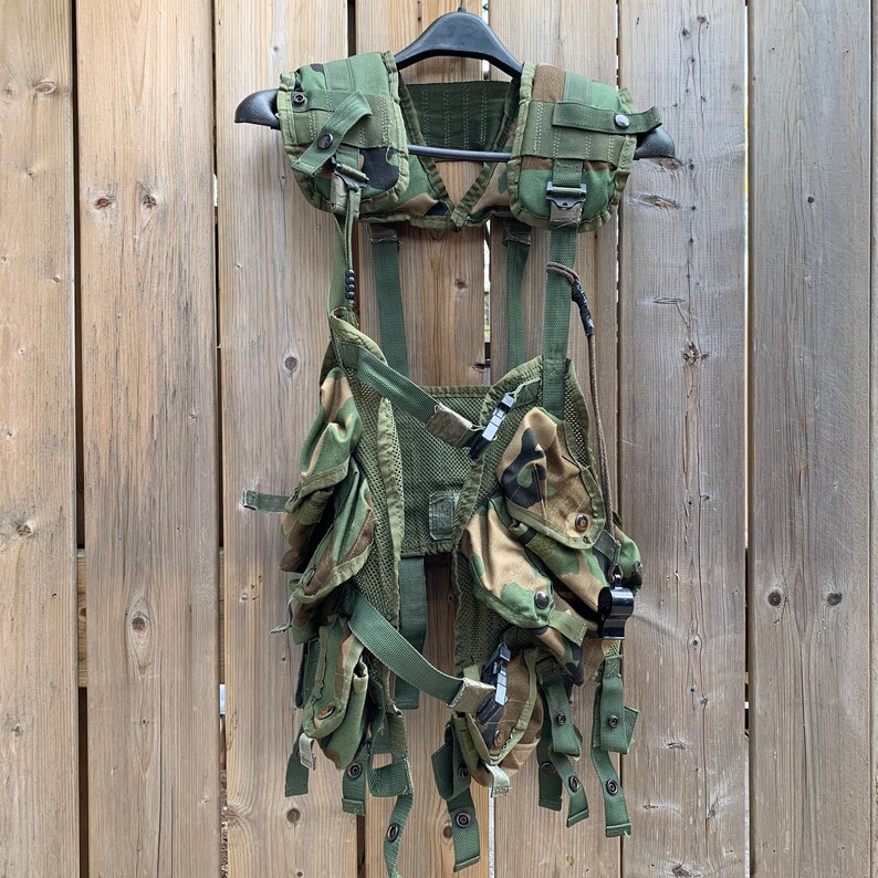 Us Army Surplus >> Vintage U S Army Surplus Flc Camo Vest With Ammo And Grenade Etsy Us Army Surplus >> Vintage U S Army Surplus Flc Camo Vest With Ammo And Grenade Etsy