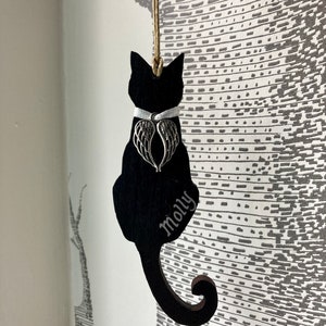 Cat memorial personalised, wooden hanging ornament, cat momento.