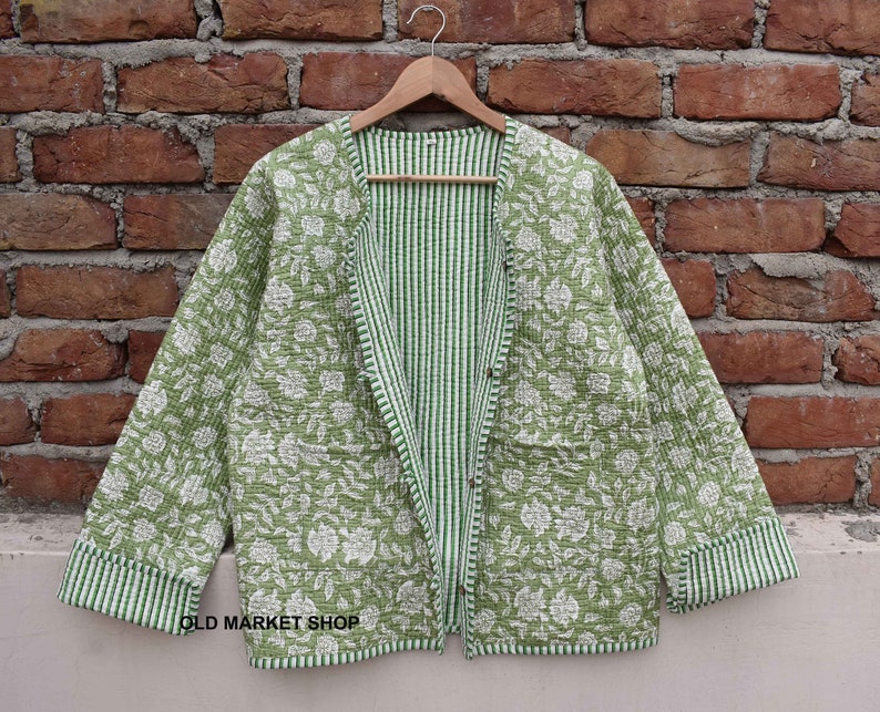 Cotton quilted reversible fashion jacket coat Floral kantha women girls jacket winter summer bohemian long short coat boho bridesmaid gift Green