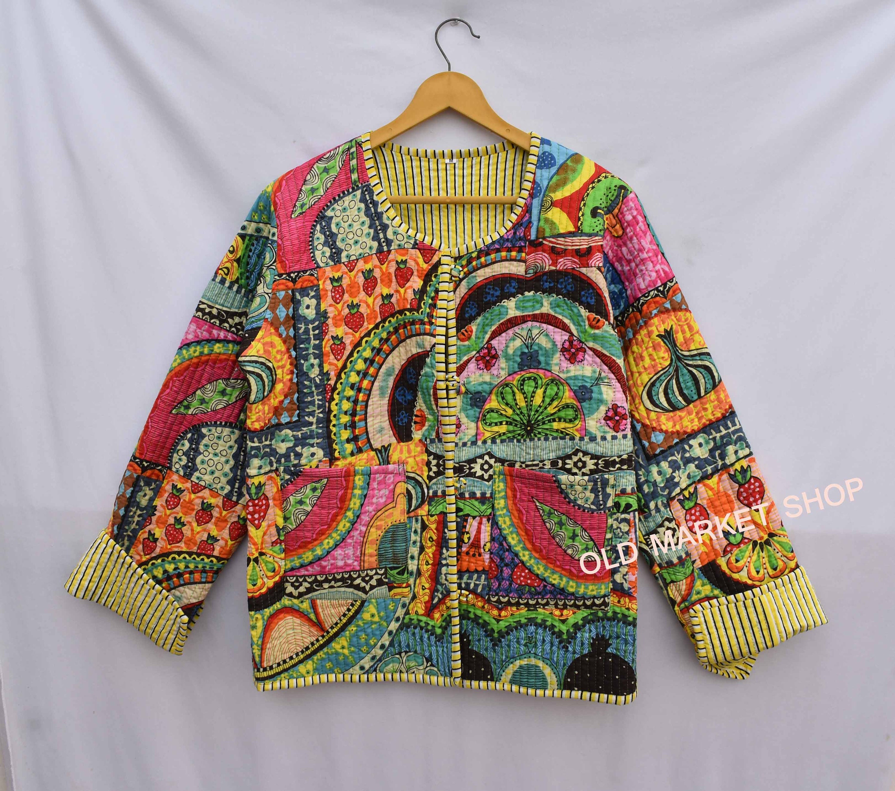 ジャケット・アウター vintage ethnic reversible cotton jacket Patchwork Cotton Quilted Jacket Bohemian Winter Wear Coat