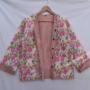 ピンクの女性用キルティングジャケット、着物ローブ、花柄プリント、カンタジャケット、冬夏用ボヘミアン カンタローブ、ロングコート、ボヘミアン ブライズメイド ローブ、ギフト