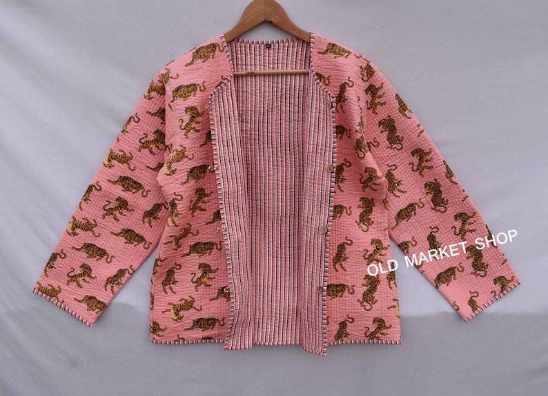 Baumwolle gesteppte Wende-Mode Jacke Mantel Floral Kantha Frauen Mädchen Jacke Winter Sommer Boho lange Kurzmantel Boho Brautjungfer Geschenk Pink tiger