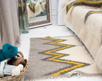 Scandinavian Wool Area Rug - Handwoven EKO Sheep Wool Carpet