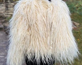 Ręcznie robiony biały wełniany płaszcz: ukraińska huculska Gunya, niestandardowy rozmiar