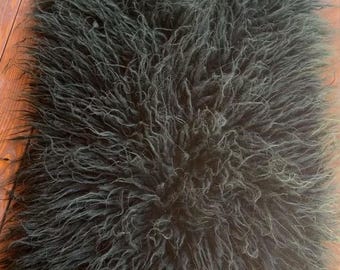 Ręcznie tkany dywan shaggy: zielony tkany dywan karpacki