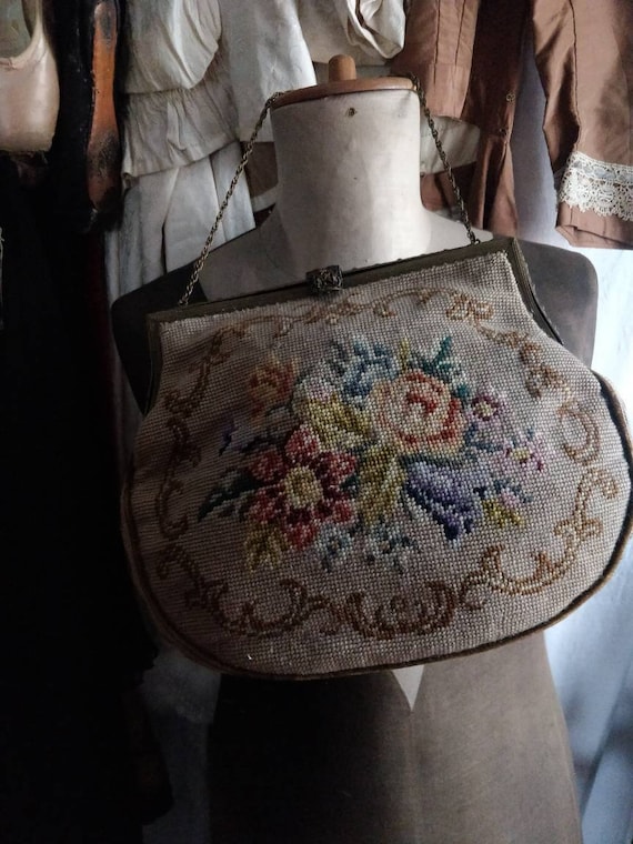 Vintage petit point tas geborduurde tas met rozen shabby chic