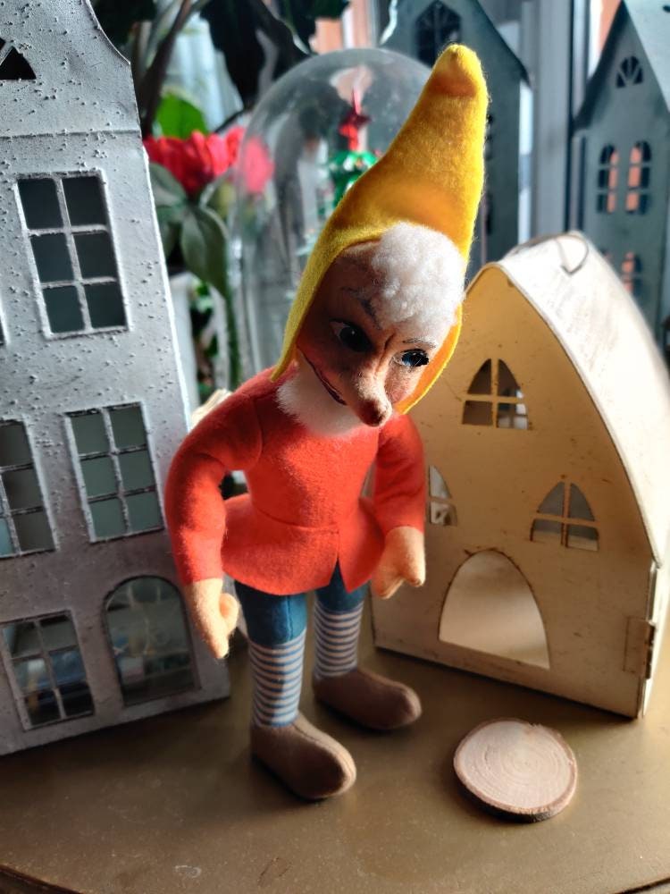 Vintage German dwarf, Christmas decor, felt dwarf old , gean christmas