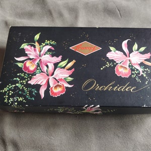 Alte Pralinenschachtel, Pappschachtel Orchideen, rosa auf black, Boudoir, Brocantedekor