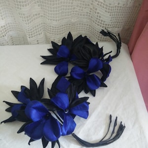 2 Large,black and blue colored silk flowers, vintage millinery flowers, ansteckblumen, hat flowers, shabby chic, brocante, French chic