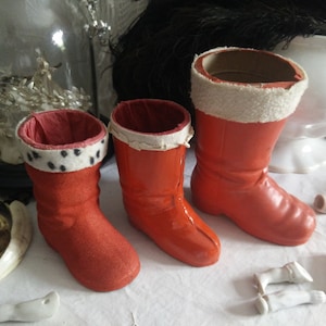 3 botas de Papá Noel de cartón antiguas de Dresde, zapatos navideños vintage de Masse, Erzgebirge, decoración navideña alemana, adorno navideño, brocante