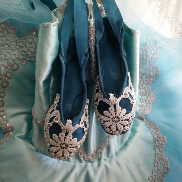 Vintage unused, blue, decorated Pointe shoes, ballerina shoes, ballet shoes, shabby chic, brocante, boudoir style, French chic, gustavian