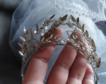 German silver myrtle crown, myrtle Tiara, wedding aniversary , bridal Tiara, vintage wedding tiara,