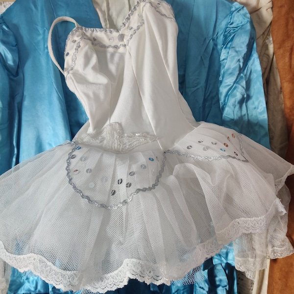 petite robe tutu vintage, robe de ballet pour déco shabby chic