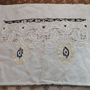 Original Art Deco boudoir pillow case, discoloration, hand embroidered, boudoir style, brokante
