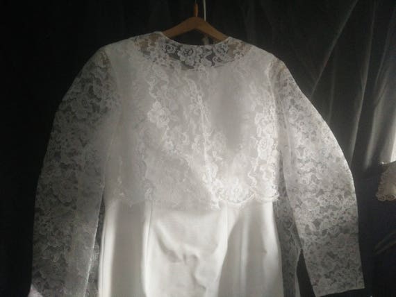 Vintage Vera Mont Paris wedding dress, with Train… - image 2