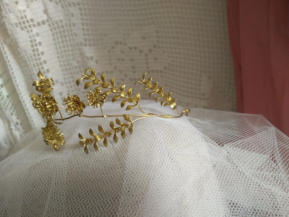 Elegant golden myrtle Tiara, german wedding crown… - image 2