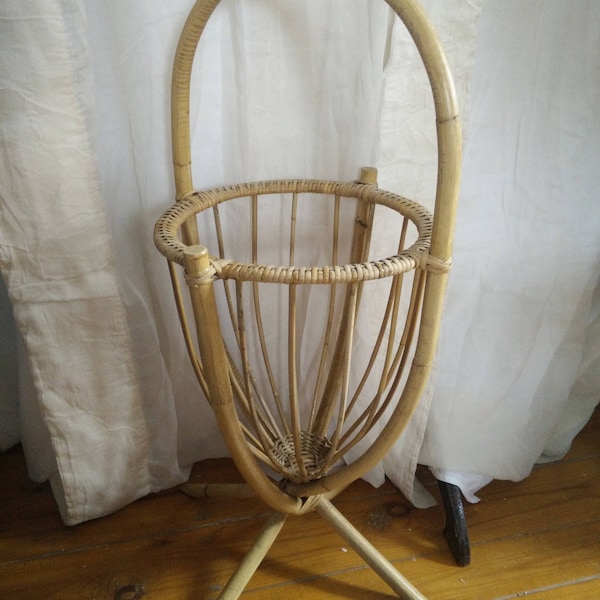 Funny 70s wool basket, ratan , bamboo basket,  umbrella stand without inside?, seventies, retro vintage basket