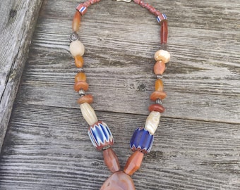 gorgeous necklace made of ancient agate beads, Chevron star beads and ethnic silver, with agate pendant