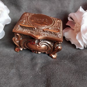 Art deco Metall ring box, vintage Engagement ring box, german cast jewellery casket, ring trunk, artdeco, 1920, 1930, brocante