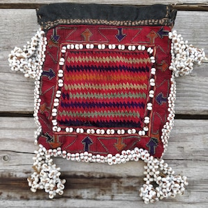 Little old kuchi bag , Vintage ethnic pouch, Middle eastern decor, beaded bag