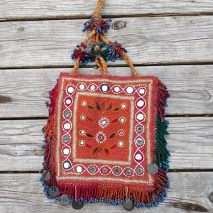 Little old kuchi bag , Vintage ethnic pouch, Middle eastern decor, beaded bag