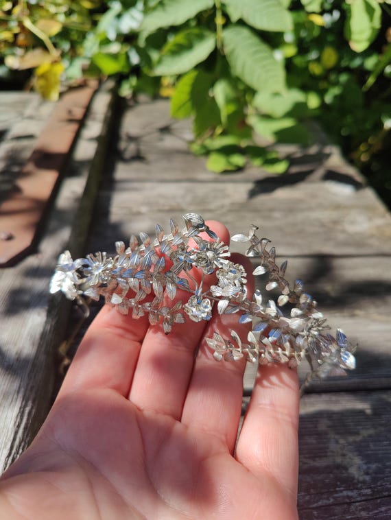 Elegant German Myrtle Crown, Vintage Silver Wedding Tiara  display picture 3