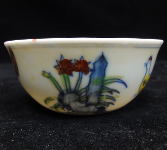 China old Porcelain Ming chenghua doucai Hand painting flower bowl Decoration