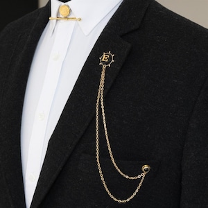 Broche de corrente de jaqueta de leme personalizado, alfinete de lapela de letra personalizado, colar feito à mão, homem de presente, acessório de joalheria masculino padrinhos de casamento