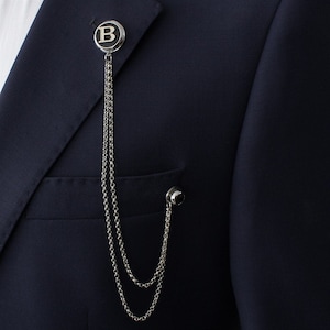 Broche de lapela de corrente feito à mão personalizado, broche de colarinho de jaqueta com letras personalizadas, presentes para homens, acessórios de joias masculinas para padrinhos de casamento
