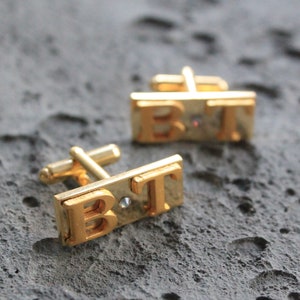Abotoaduras personalizáveis, abotoaduras com letras personalizadas feitas à mão, joias masculinas com design exclusivo, presentes para ele, acessório para padrinho de casamento