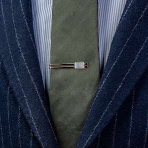 Mother of Pearl Tie Clip – Handmade Silver Plated Brass Men’s Tie Bar Accessory, Mens tie Accessory, Groomsmen Gift, Wedding Tie Clip