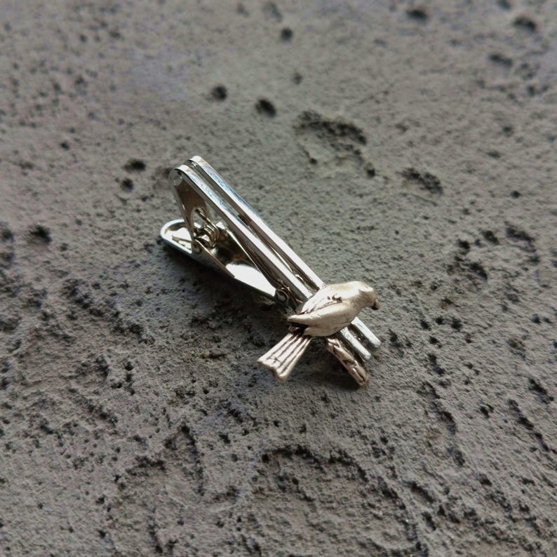 Figured Tie Clip: Bird Design, Men's Accessory, Shirt Tie Clip, Suit Tie Clip, Grooms Gift Model 1