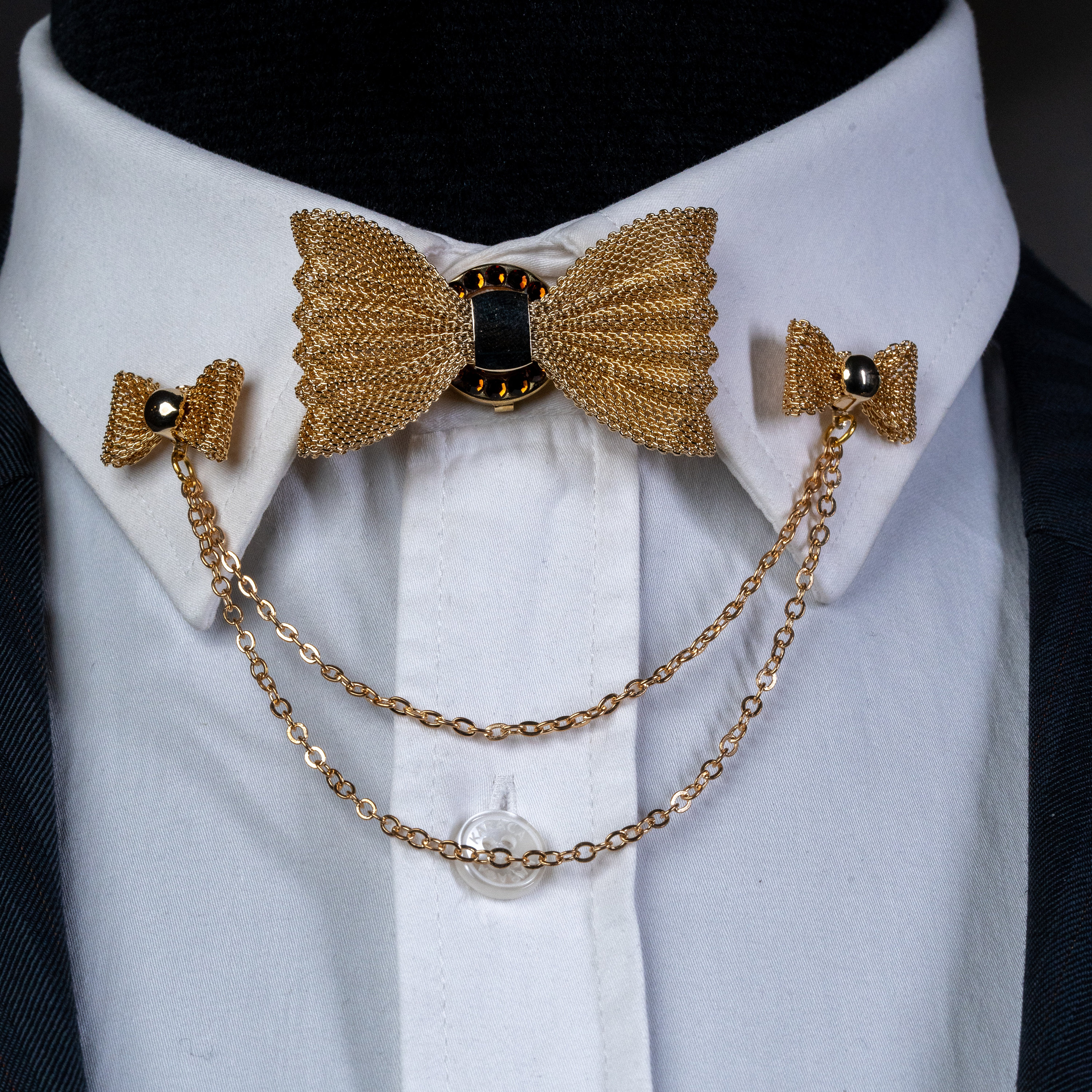 Spilla Per Colletto WCRAZYE A Forma Triangolo Con Motivo Traforato, In Lega Oro, Argento O Bronzo, Per Camicie, Giacche E Accessori Moda Unisex - 6