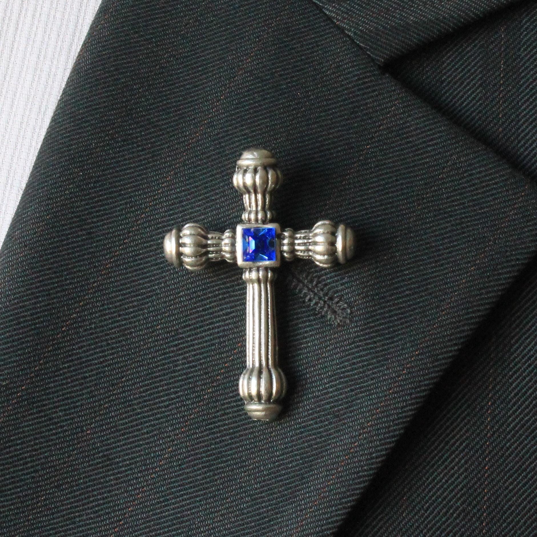 Mode Gold Silber Kreuz Kragen Suit Hemd Schimmernder Perle Hals