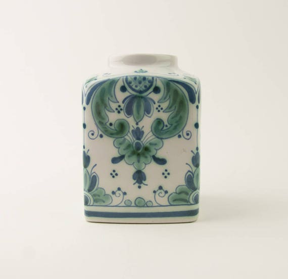 vintage delft green jar