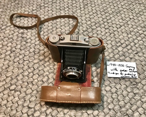 MADE IN GERMANY 35mm アンティークフィルムカメラ 500px-Kodak35Camera.jpg