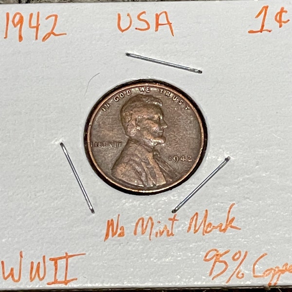 Vintage 1942 World War Two 95% Copper, No Mint Mark, Philadelphia, One Penny in Excellent Condition, Wheat Penny Important Date! Collectible