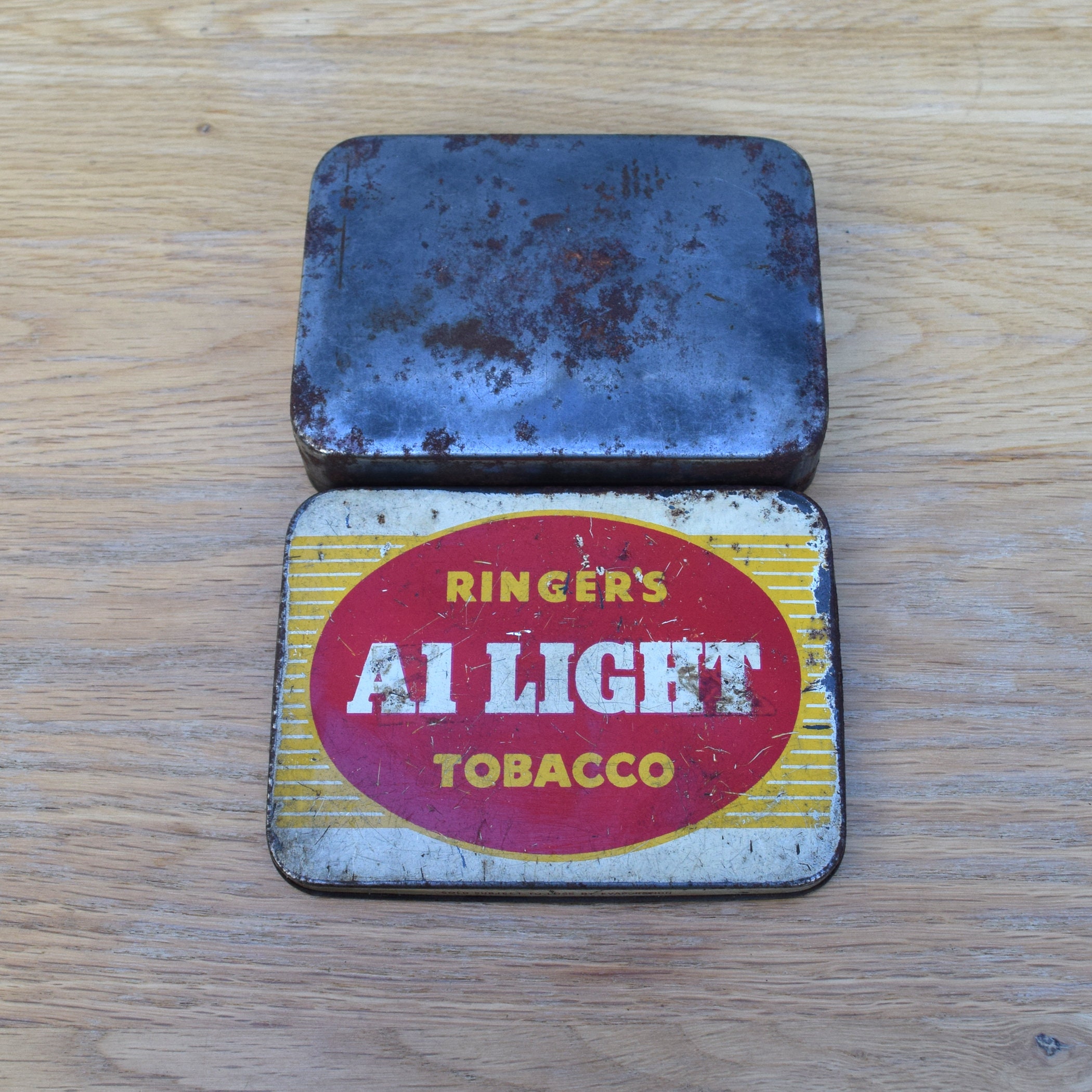 Ringer's A1 Light Tobacco Tin