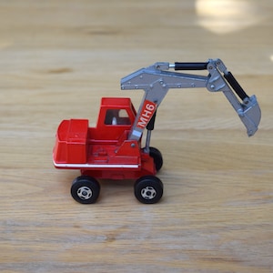 Matchbox Hydraulic Excavator Diecast Model Toy