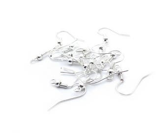 x50 pairs of ear hooks, clear silver metal, 17mm: ABO0024