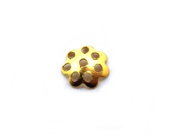 x 50 filigree bead caps, gold tone, 6mm: AE0019