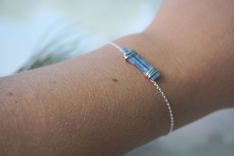 raw blue kyanite stacking bracelet crystal bracelet boho bracelet dainty stone bracelet Kyanite bracelet