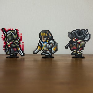 FFXIV keychains, ffxiv pins, ffxiv magnets or ffxiv figures